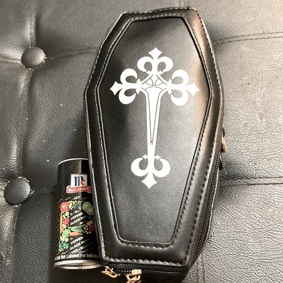 Coffin Crossbody and shoulder bag - Picture 4 of 4